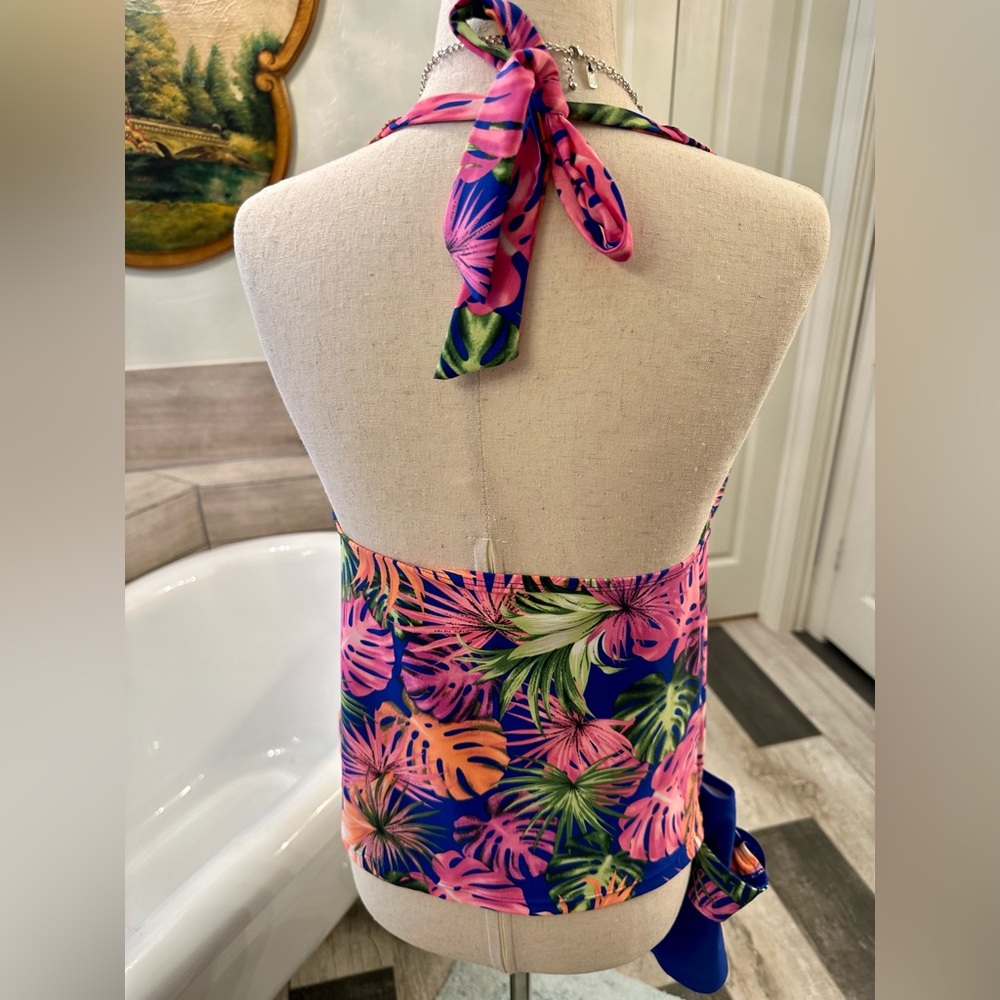 Marina West Halter Tankini Style Suit with Shorts and belt floral - Picture 7 of 12